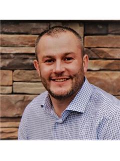 Jesse Kuhn - RE/MAX Power Pros