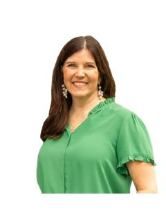Kara Evanger - RE/MAX Elite