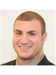 Christopher Acuti - RE/MAX Town & Country