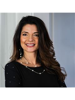 Natalie Valente - RE/MAX Plus