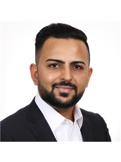 Shah Zaib - RE/MAX Edge