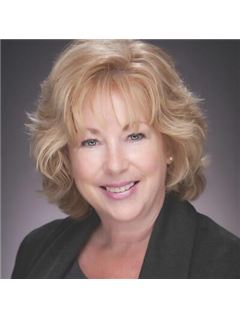 Maureen C. Rice - RE/MAX Realty Group