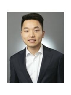 Yong Lin - RE/MAX Edge Group