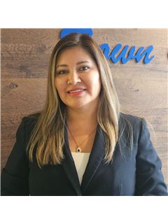 Carmen Acevedo - RE/MAX Town & Country