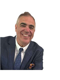 Salvatore Salafia - RE/MAX Plus