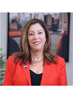 Frances Allegretti - RE/MAX Edge Group