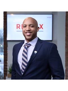 Gabriel Longchamp - RE/MAX Edge