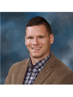Jonathan Lanahan - RE/MAX Solutions