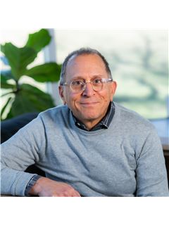 Rome Celli - RE/MAX Plus