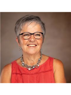 Silvia Deutsch - RE/MAX Realty Group