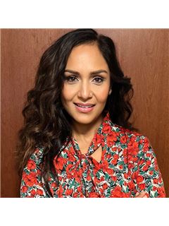 Sampada Schlueter - RE/MAX Plus