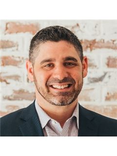 Ethan Vaiana - RE/MAX Realty Group