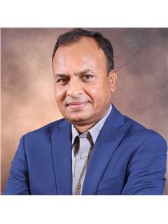 MOHAMMED KARIM MOHAMMED KARIM - RE/MAX LuXe