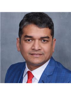 Sukhen Gomes Sukhen Gomes - RE/MAX LuXe