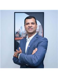 Adeel Yaqoob - RE/MAX Edge Group