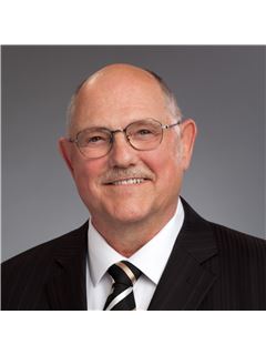 Robert Neale - RE/MAX Realty Group