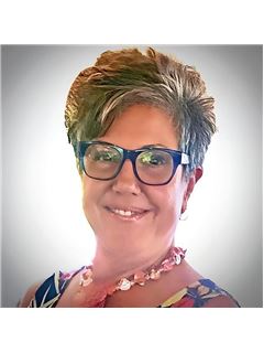 Angela Leaver - RE/MAX Edge Group