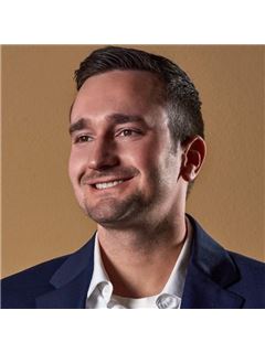 Skyler Patton - RE/MAX Signature