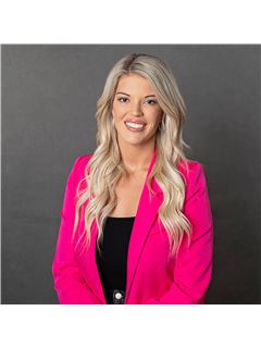 Ashley Wallace - RE/MAX ELITE