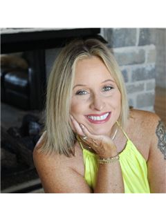 Jennifer Thomas - RE/MAX Results