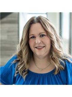 Tricia McCurley - RE/MAX Results