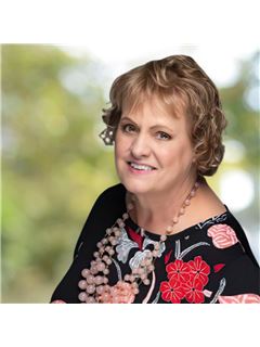 Evelyn Dean - RE/MAX ELITE