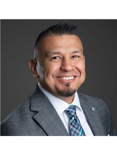 Loy Beach - RE/MAX Associates