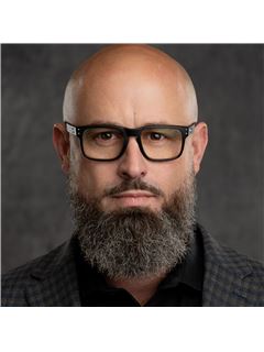 John Coldren - RE/MAX Signature