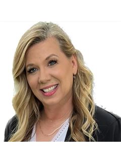 Kellie R Wells - RE/MAX Results