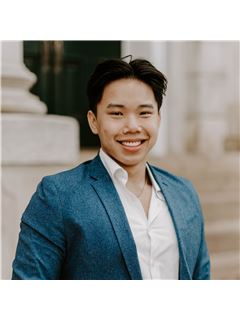 Joey Le - RE/MAX Associates