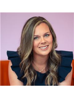 Christina Shortsleeve - RE/MAX Results
