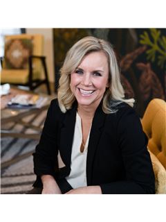 Kimberly Hayes - RE/MAX ELITE
