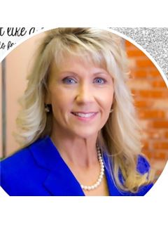 Stephanie Harbour - RE/MAX Associates