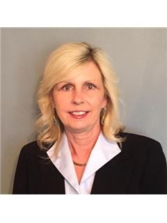 Sandra Kooyer - RE/MAX Signature