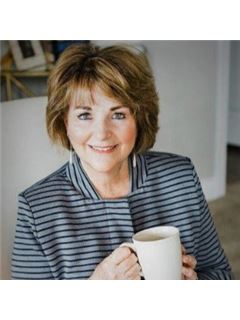 Martha N. Lusk - RE/MAX Southwest