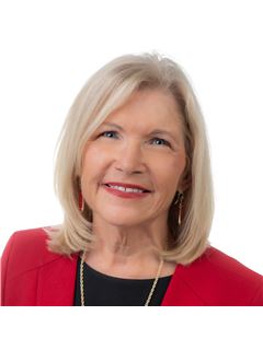 Patti Hanssard - RE/MAX Crossroads Realty