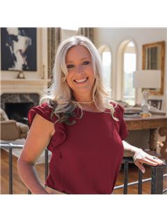Heidi Bridwell-Moore - RE/MAX Compass