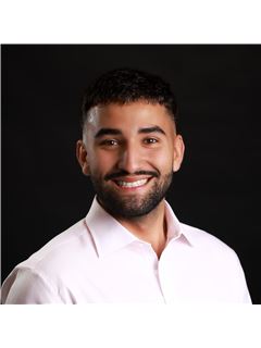 John Cruz - RE/MAX Professionals