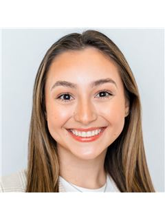 Raquel Torres - RE/MAX Universal