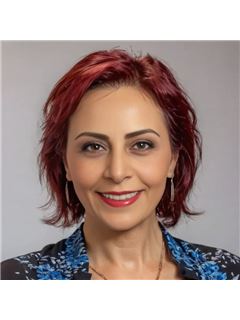 Sarah Nezhad - RE/MAX Grand