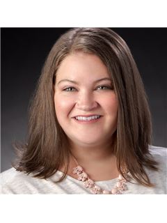 Deanna Pearson - RE/MAX Compass