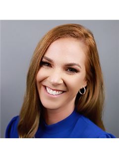 Katie Wallis - RE/MAX ONE