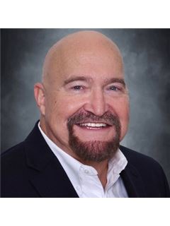 STEVE HARDCASTLE - RE/MAX Signature