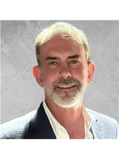 Chris Cantele - RE/MAX Signature