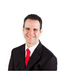 Robert M. Rhoades - RE/MAX Universal