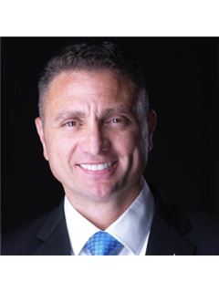 Manuel Molina - RE/MAX ONE - The Woodlands & Spring