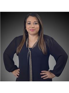 Carla Melgar - RE/MAX Lake Livingston