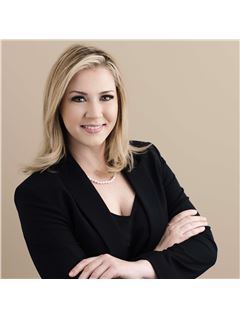 Callie Hartsfield - RE/MAX ONE