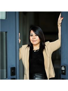 Mireyda Montano - RE/MAX Universal