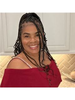 Melissa Sanders - RE/MAX Signature